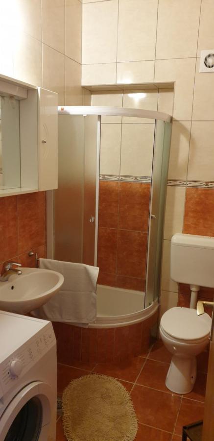 Apartments Pharia Jelsa  Kültér fotó