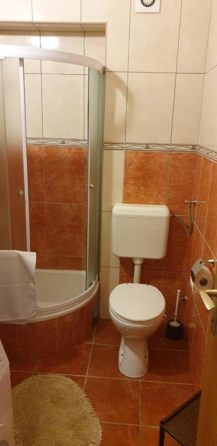 Apartments Pharia Jelsa  Kültér fotó